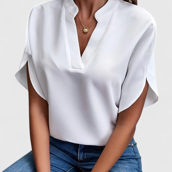 Klea | Chic Blouse